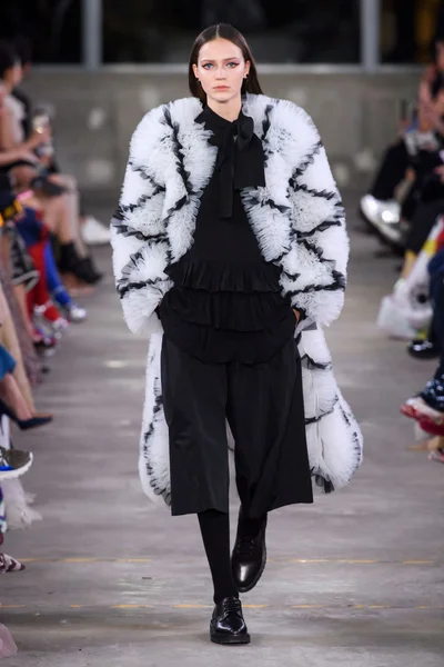 Look 72